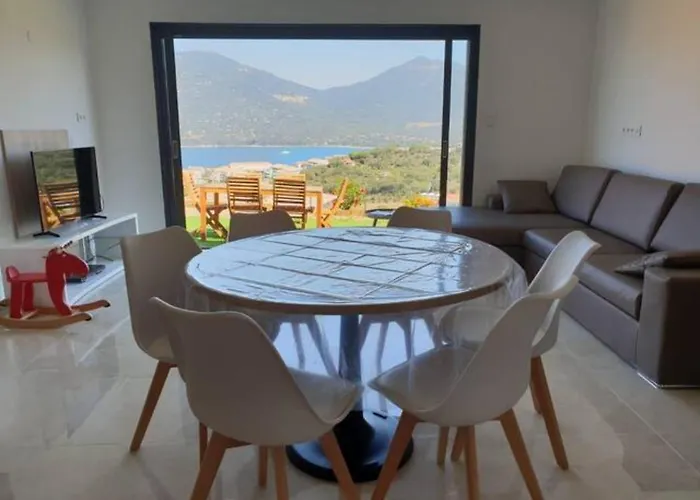 Appartement neuf 3 chambres vue mer Propriano